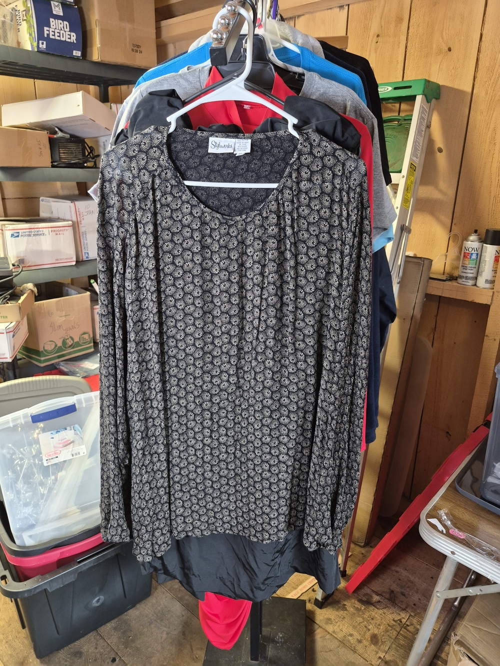 Stylus Black Floral-Print Long Sleeve Tunic Top Bin 53